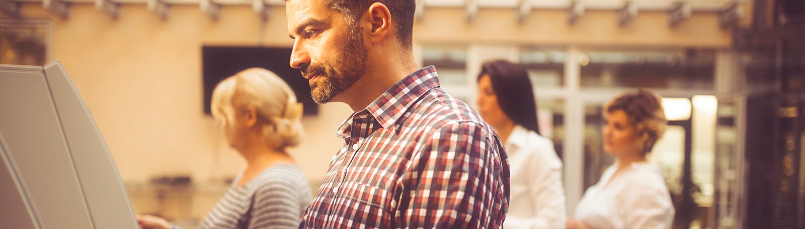 ¿Qué pasa si no uso el adelanto de nómina BBVA?