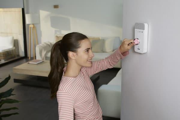 ¿Cómo hacer para activar la alarma?