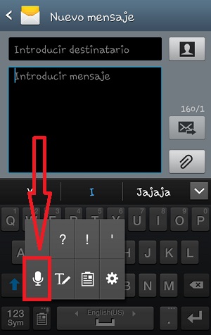¿Cómo puedo habilitar el dictado por voz?
