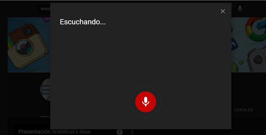 ¿Cómo puedo activar el micrófono de voz?