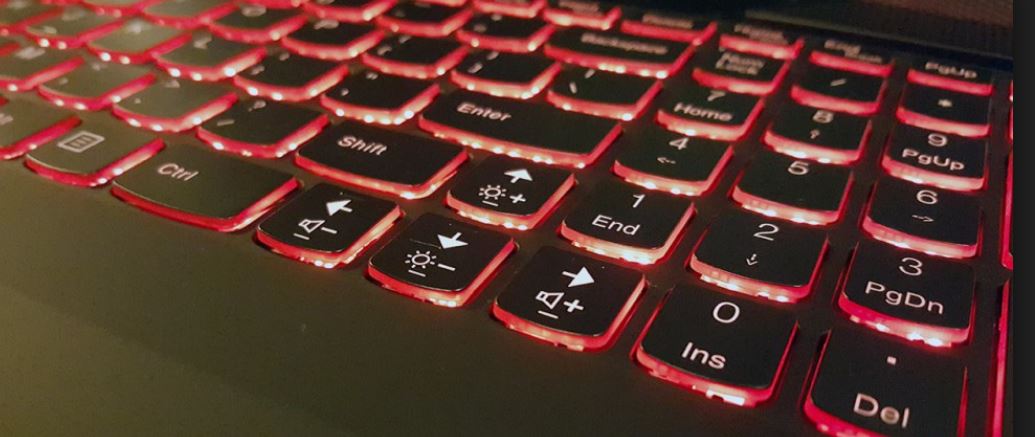 ¿Cómo volver a activar el teclado de mi laptop?