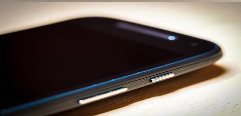 ¿Cómo activar la luz led de notificaciones?