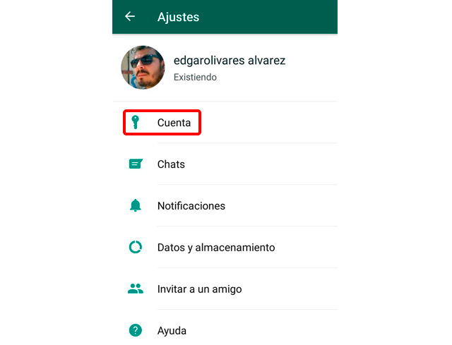¿Cómo hacer que aparezcan las palomitas azules de WhatsApp?